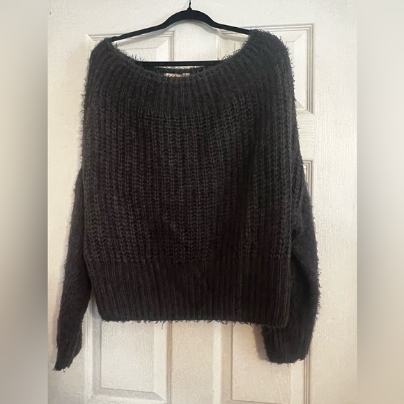 BKE Willow and Root Boatneck Sweater - Picture 2 of 3